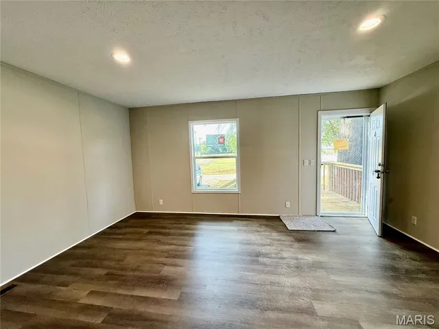 $164,900 | 209 East Cedar Street, Bellflower, MO 63333