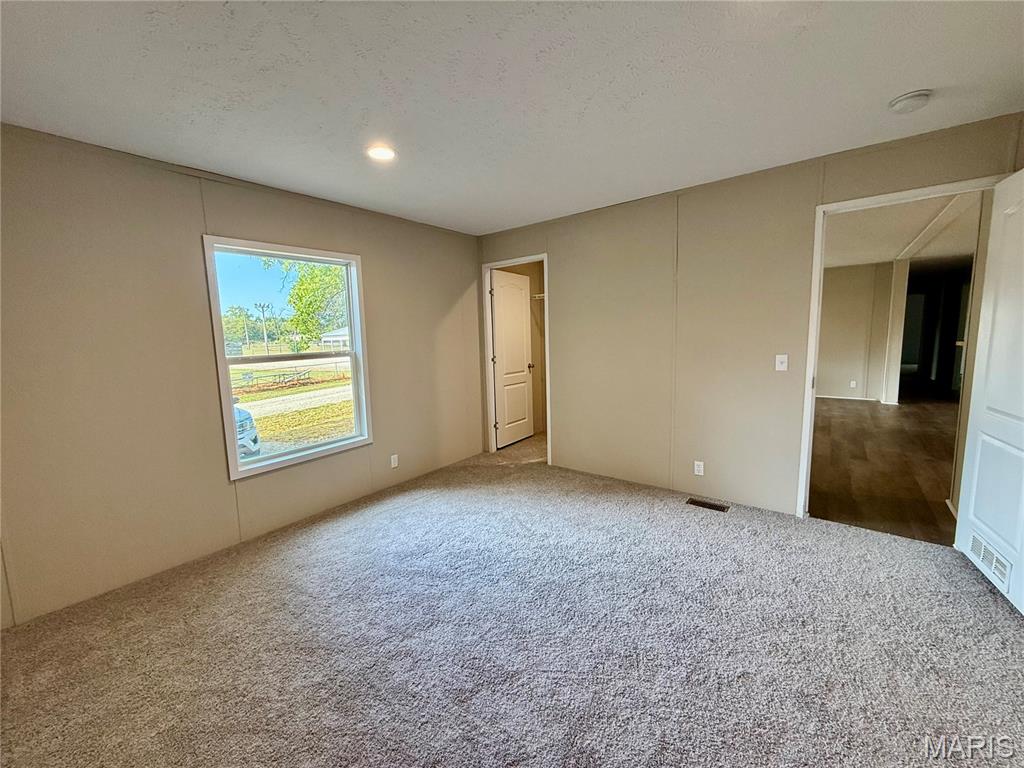 209 East Cedar Street Bellflower, MO 63333 - Photo 23 of 43