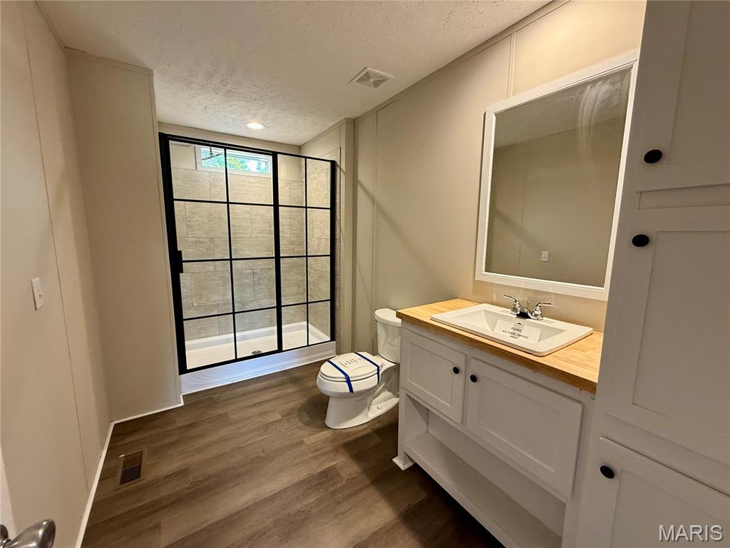 209 East Cedar Street Bellflower, MO 63333 - Photo 28 of 46