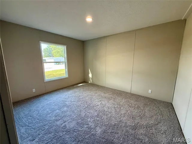 $164,900 | 209 East Cedar Street, Bellflower, MO 63333