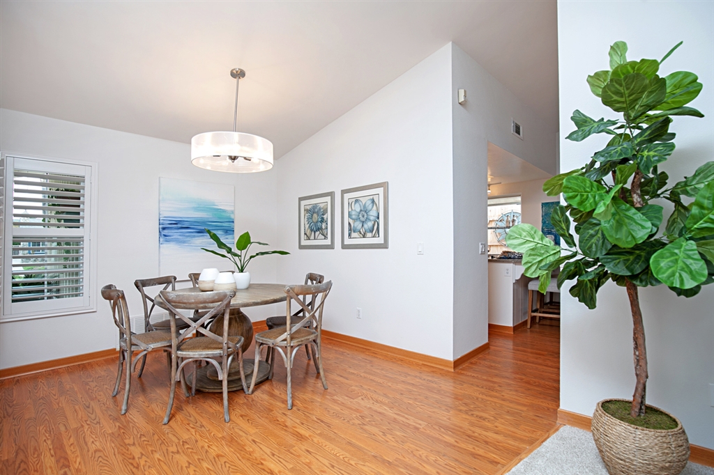 9301 Lake Hill Road Santee, CA 92071 - Photo 5 of 24 Gallery Image 5