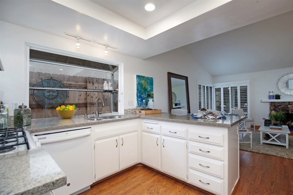 9301 Lake Hill Road Santee, CA 92071 - Photo 10 of 24 Gallery Image 10