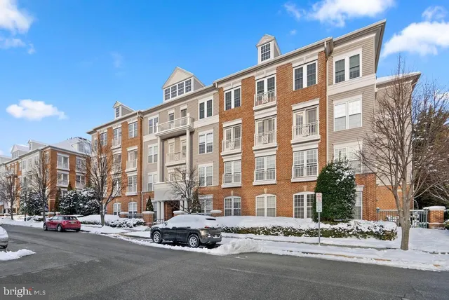 a building view on the street