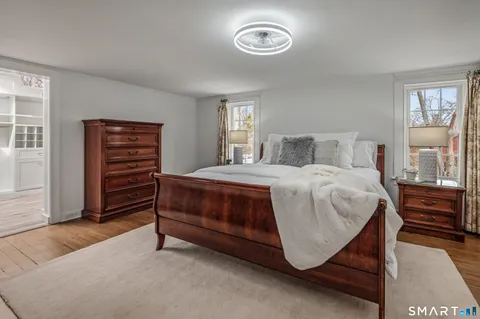 $1,800,000 | 371 Wilton Road West, Ridgefield, CT 06877