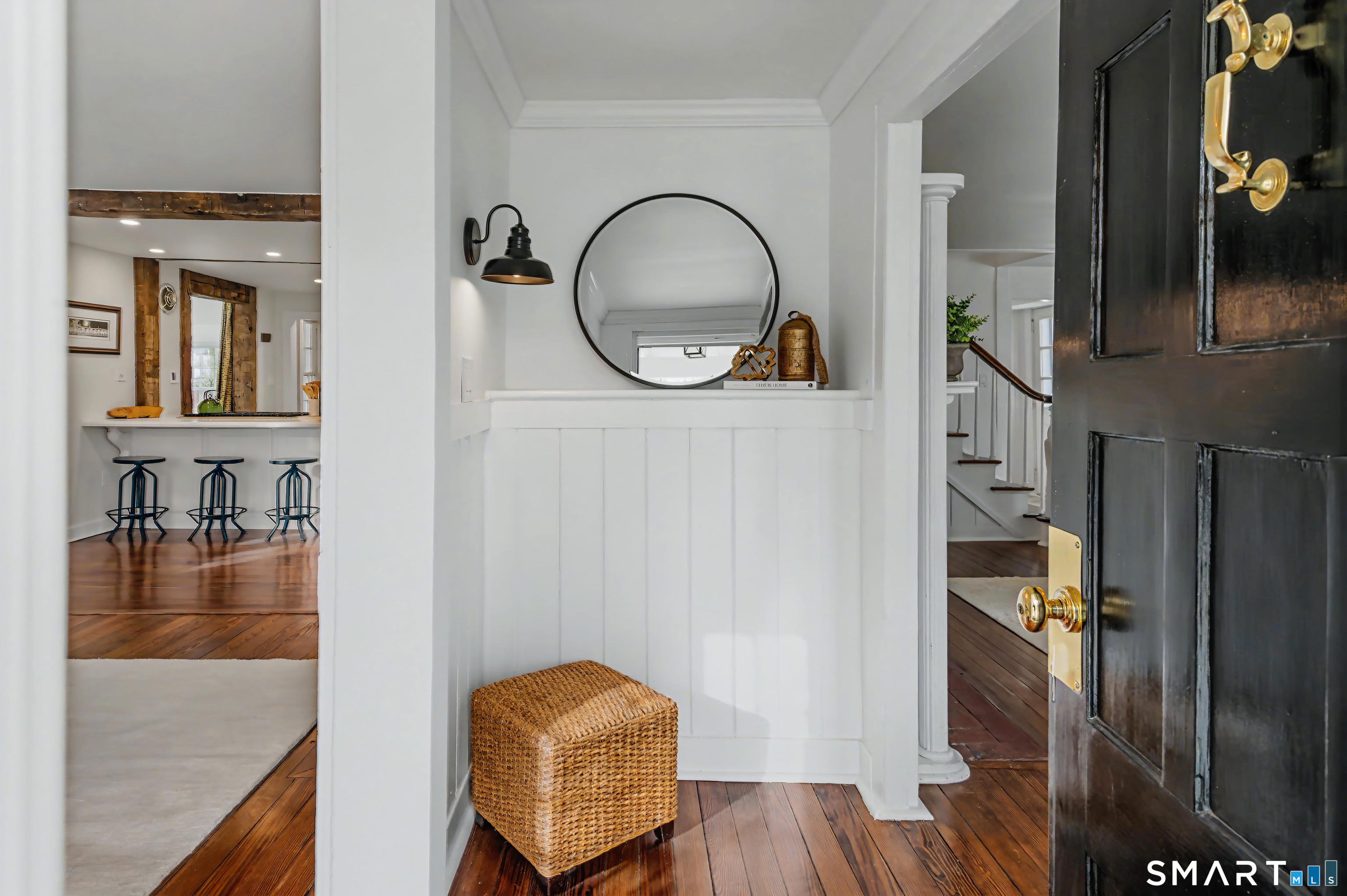 371 Wilton Road West Ridgefield, CT 06877 - Photo 4 of 40