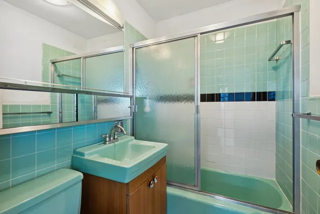 $160,000 | 6301 North Sheridan Road, Unit 6K, Chicago, IL 60660