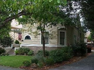 728 Slater Street Santa Rosa, CA 95404 - Photo 1 of 6 Gallery Image 1