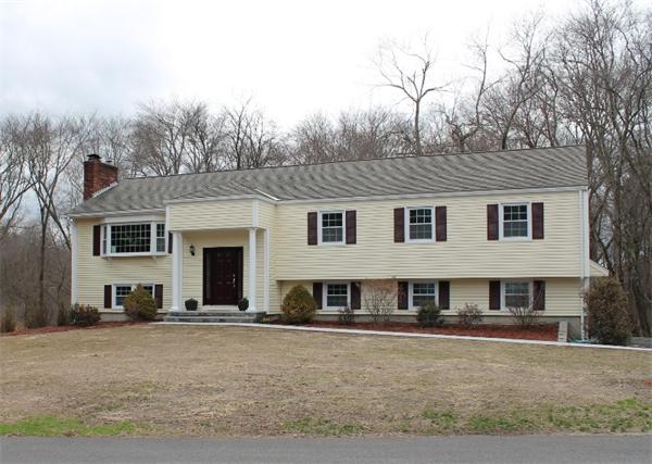 10 Hadley Road Lexington, MA 02420 - Photo 1 of 20 Gallery Image 1