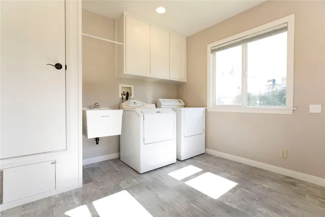 $985,000 | 10404 Leolang Avenue, Sunland, CA 91040