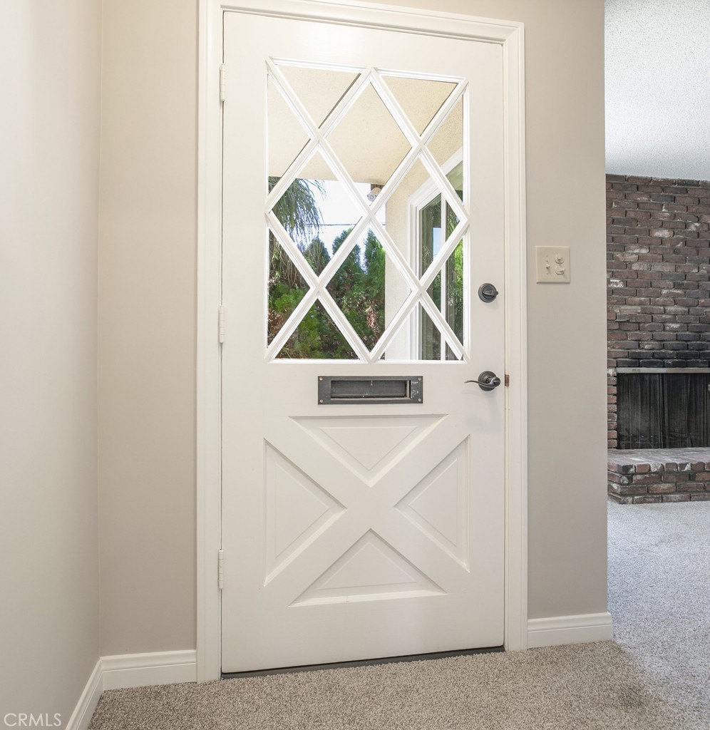 10404 Leolang Avenue Sunland, CA 91040 - Photo 4 of 37 a view of front door