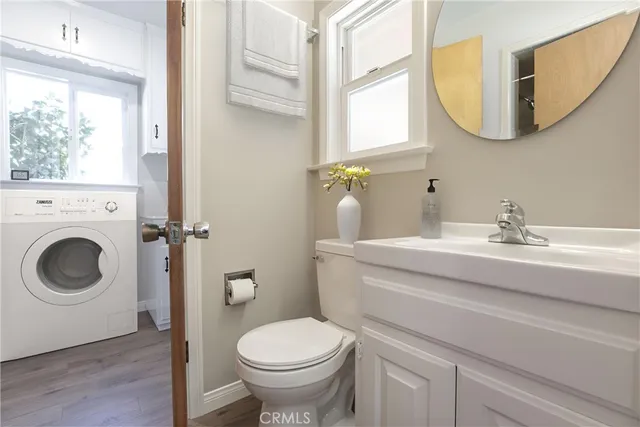 $985,000 | 10404 Leolang Avenue, Sunland, CA 91040