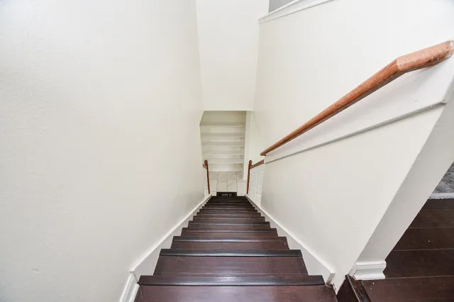 $2,900 | 9641 Weldridge Drive, Sugar Land, TX 77498