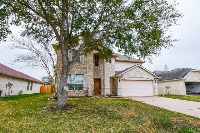 $2,900 | 9641 Weldridge Drive, Sugar Land, TX 77498