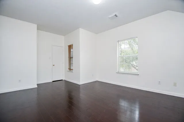 $2,900 | 9641 Weldridge Drive, Sugar Land, TX 77498