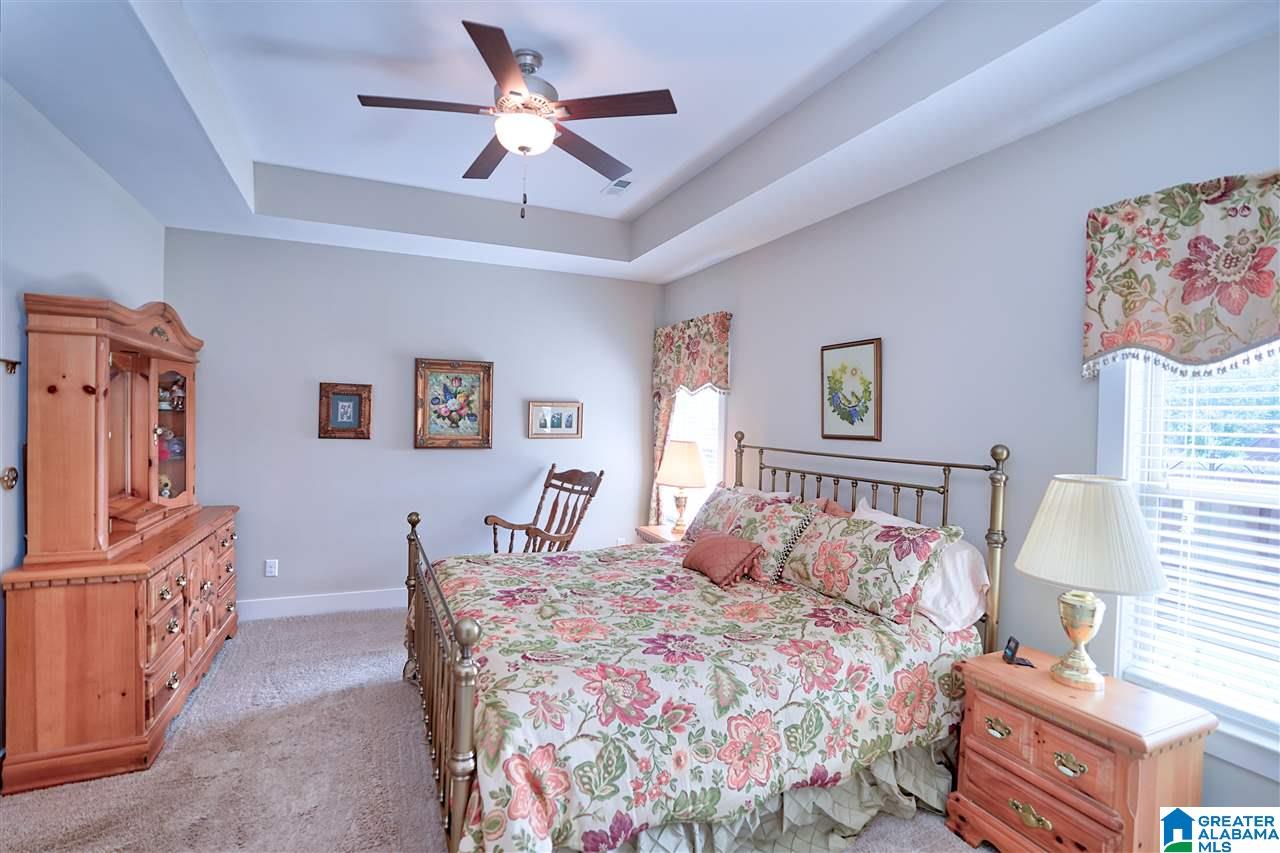 176 Lorrin Lane Sterrett, AL 35147 - Photo 17 of 33