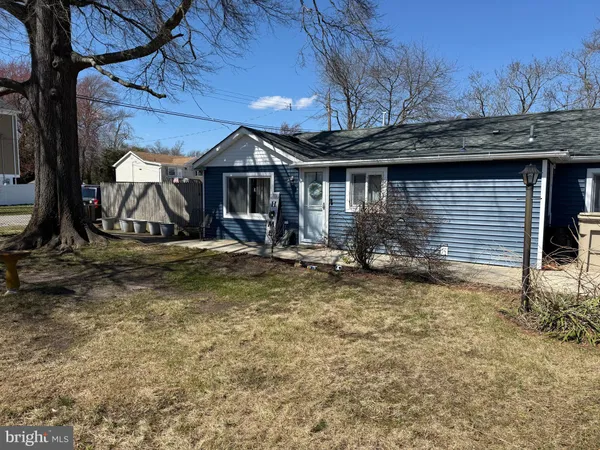 $375,000 | 191 Brennan Concourse, Bayville, NJ 08721
