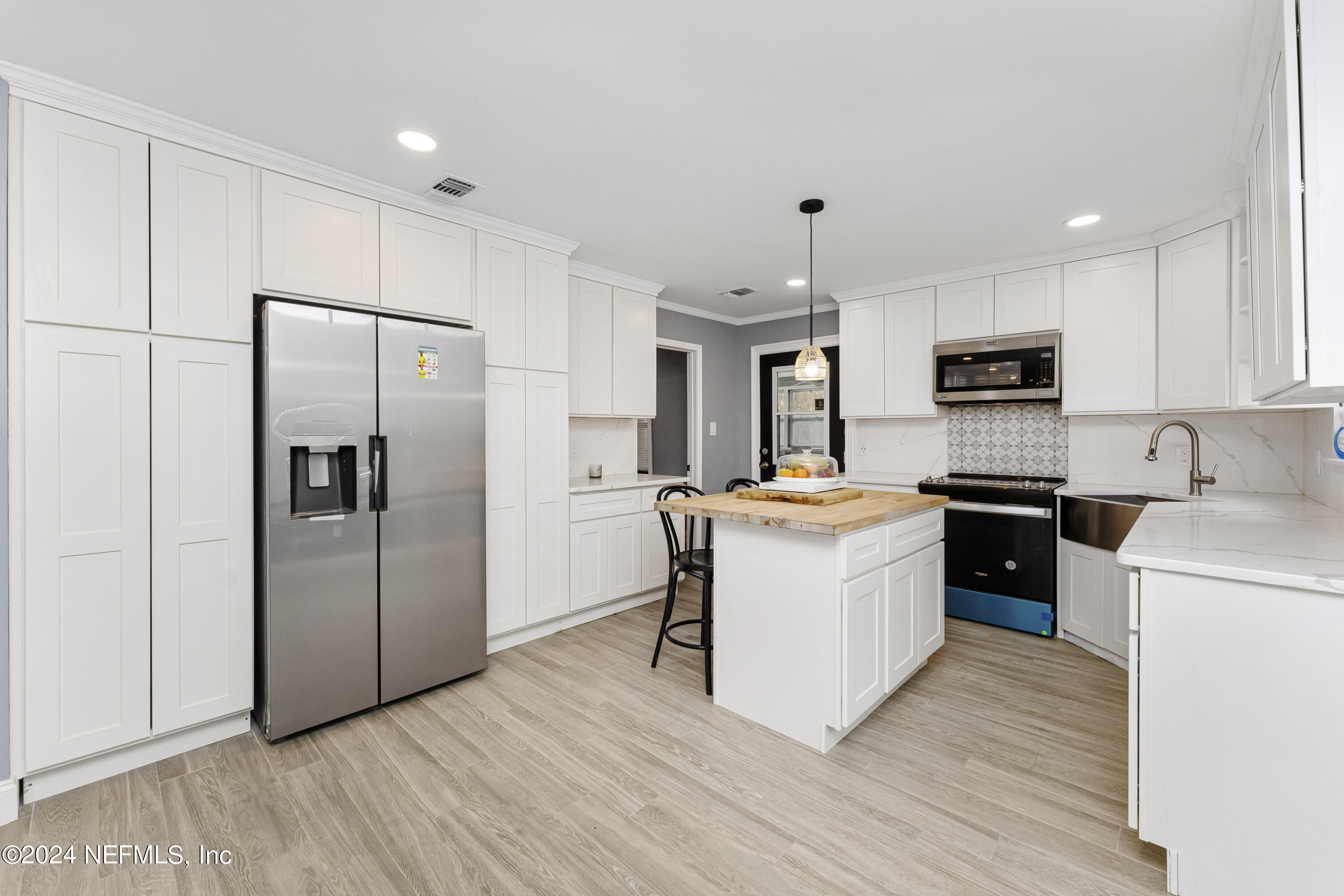 2918 Davell Road Jacksonville, FL 32254 - Photo 9 of 29 2918 Davell Rd Edit-8
