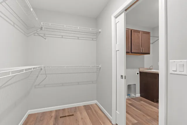 $424,900 | 2662 Lawrence Lane, Neenah, WI 54956