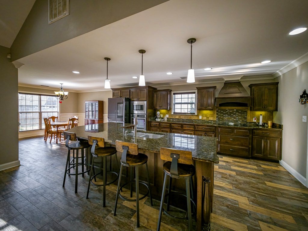 4689 Rudy Way Hahira, GA 31632 - Photo 4 of 36 Gallery Image 4