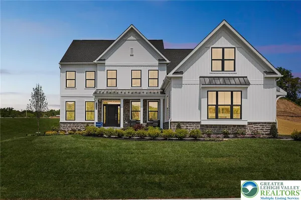 $799,990 | 5403 Red Oak Drive, Coopersburg, PA 18036