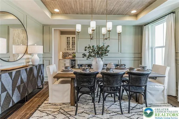 $799,990 | 5403 Red Oak Drive, Coopersburg, PA 18036