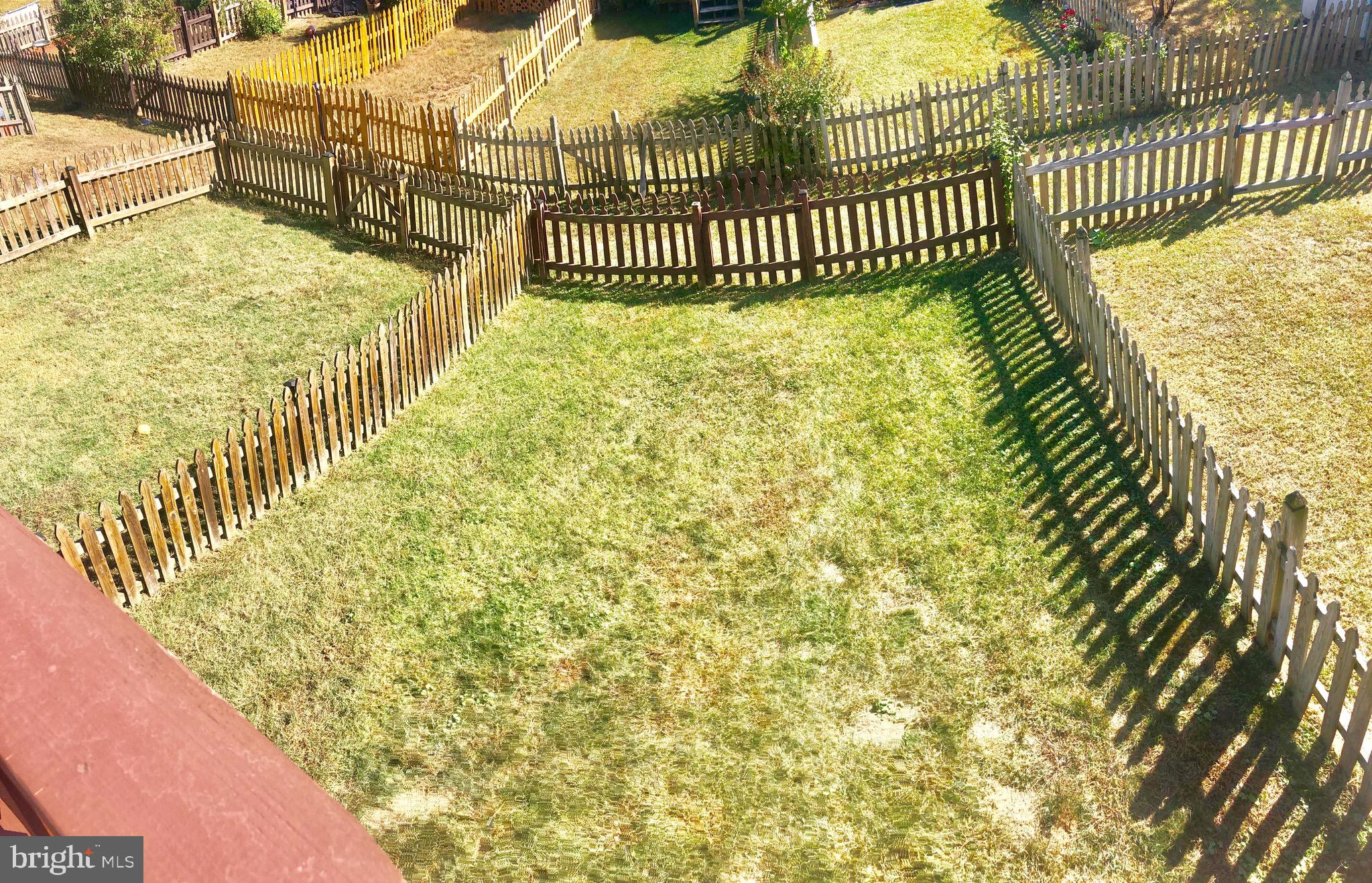 9 Greenleaf Road Baltimore, MD 21234 - Photo 23 of 24 Fenced-in back yard