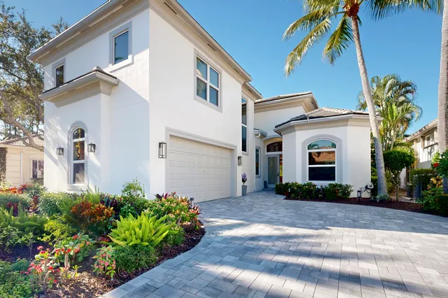 $2,999,000 | 142 Porto Vecchio Way, Palm Beach Gardens, FL 33418