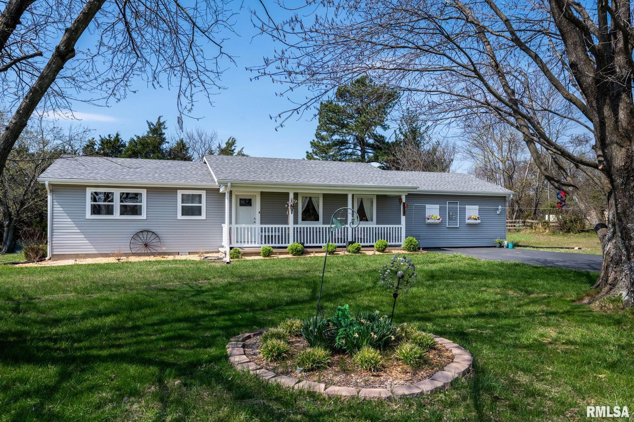 12119 Poordo Road Pittsburg, IL 62974 - Photo 1 of 30