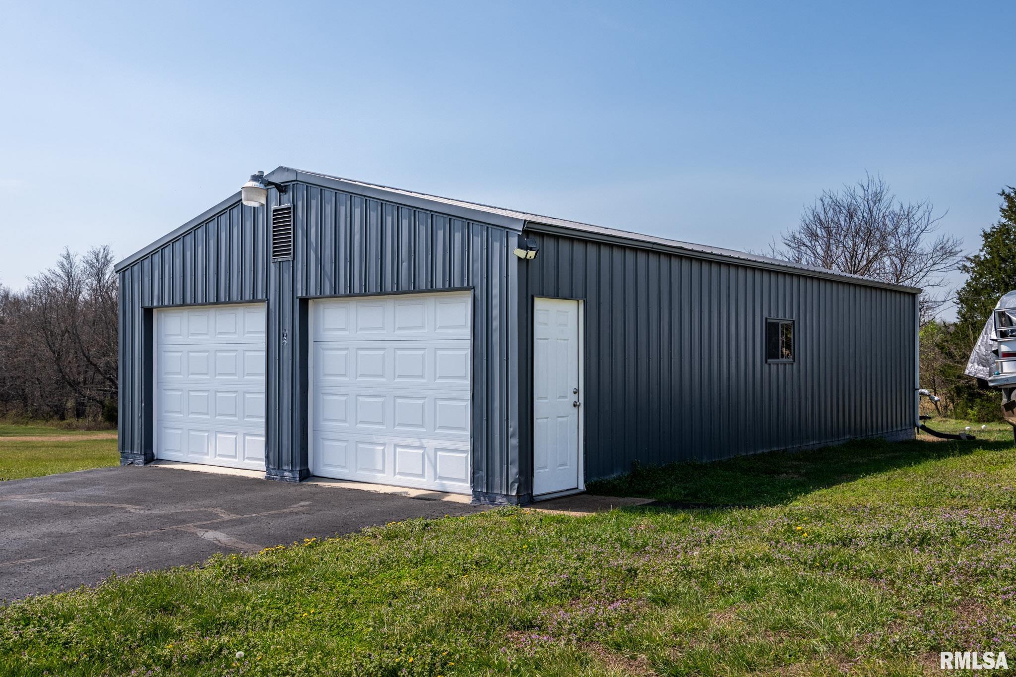 12119 Poordo Road Pittsburg, IL 62974 - Photo 20 of 30