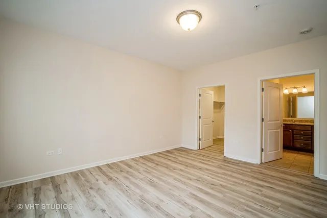 $439,000 | 2220 Founders Way, Unit P102, Northbrook, IL 60062