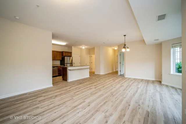 $439,000 | 2220 Founders Way, Unit P102, Northbrook, IL 60062