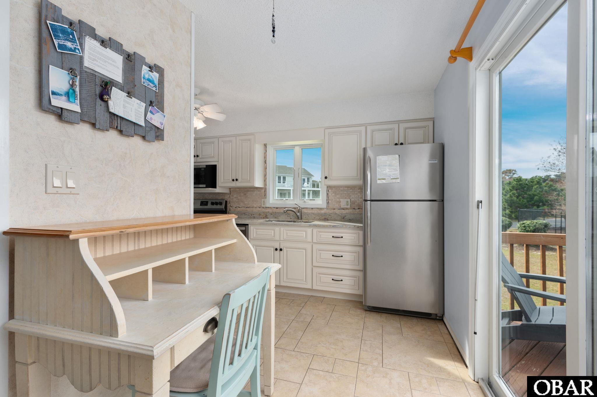 123 Georgetown Sands Road, Unit 24 Duck, NC 27949 - Photo 10 of 28