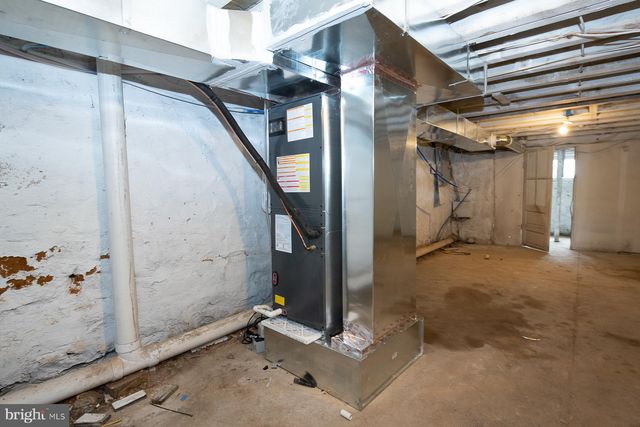 $140,000 | 5321 Malcolm Street, Philadelphia, PA 19143