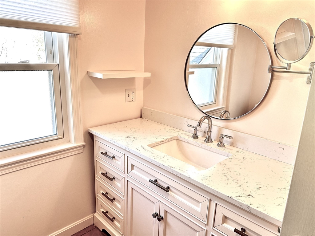 46 High Street, Unit 2 Natick, MA 01760 - Photo 4 of 10