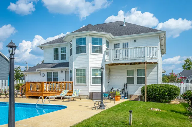 $610,500 | 2225 Peterson Drive, Chattanooga, TN 37421