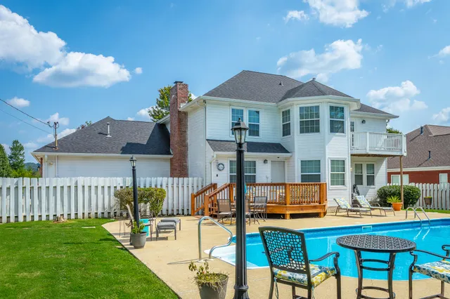 $610,500 | 2225 Peterson Drive, Chattanooga, TN 37421