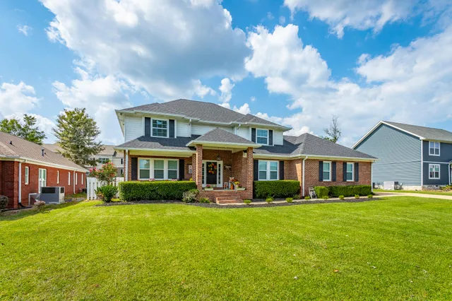 $610,500 | 2225 Peterson Drive, Chattanooga, TN 37421