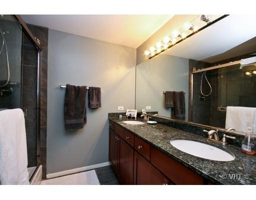 208 West Washington Street, Unit 2207 Chicago, IL 60606 - Photo 6 of 11
