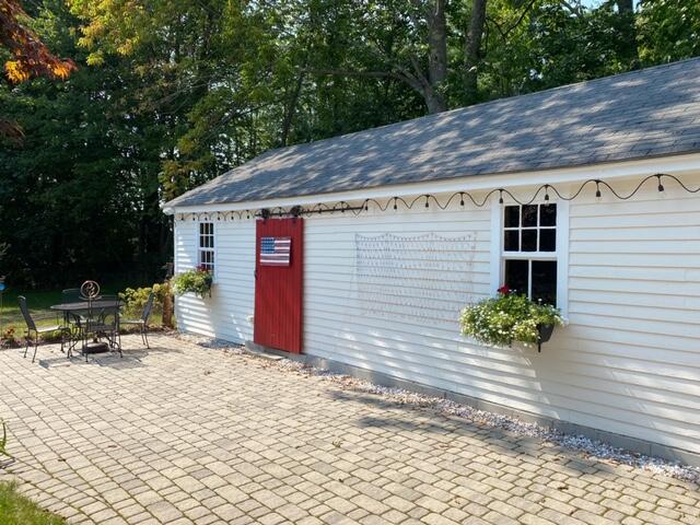 756 Alewive Road Kennebunk, ME 04043 - Photo 11 of 47 756 Alewive garage