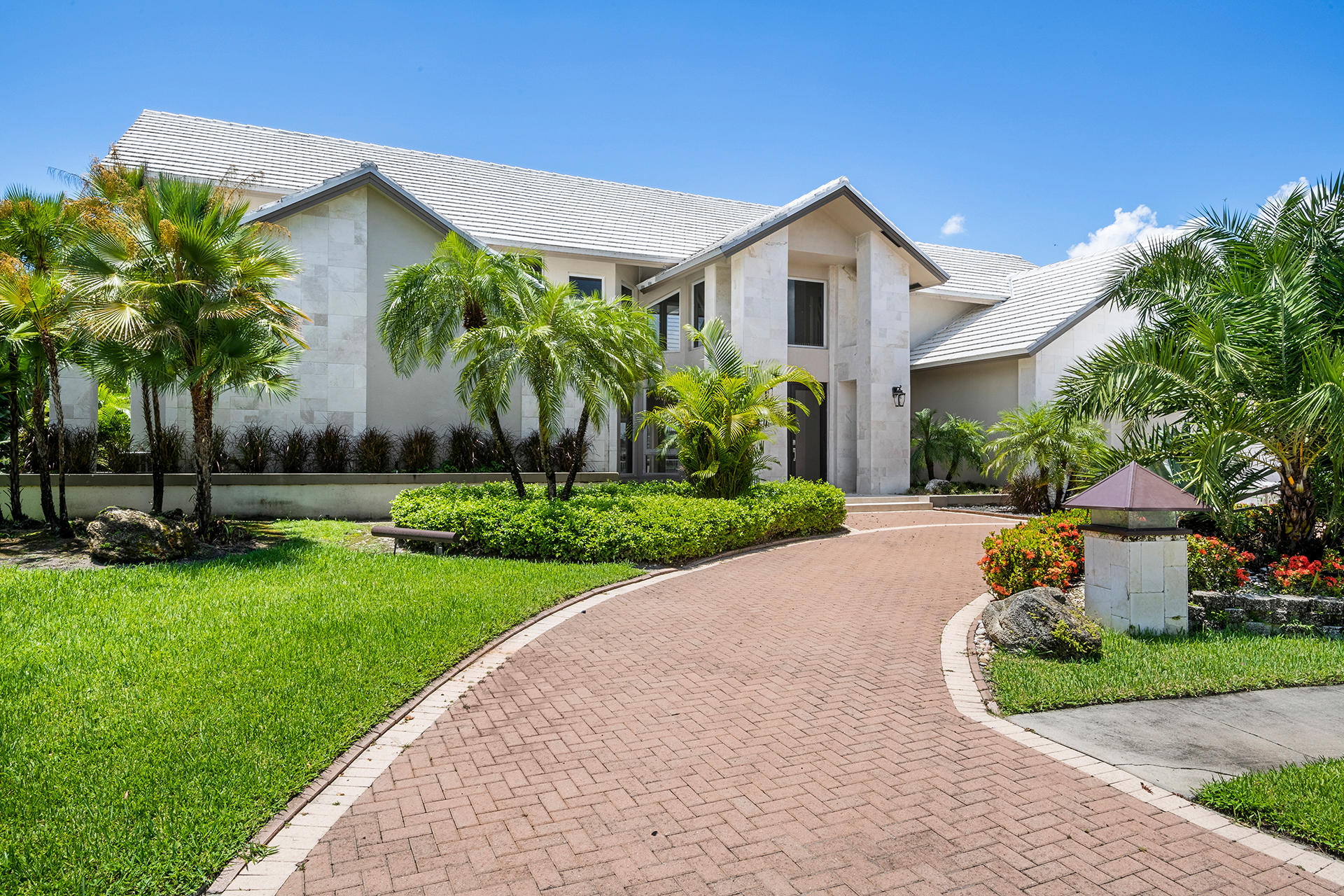 17199 Shaddock Lane Boca Raton, FL 33487 - Photo 39 of 42 DSC_9017