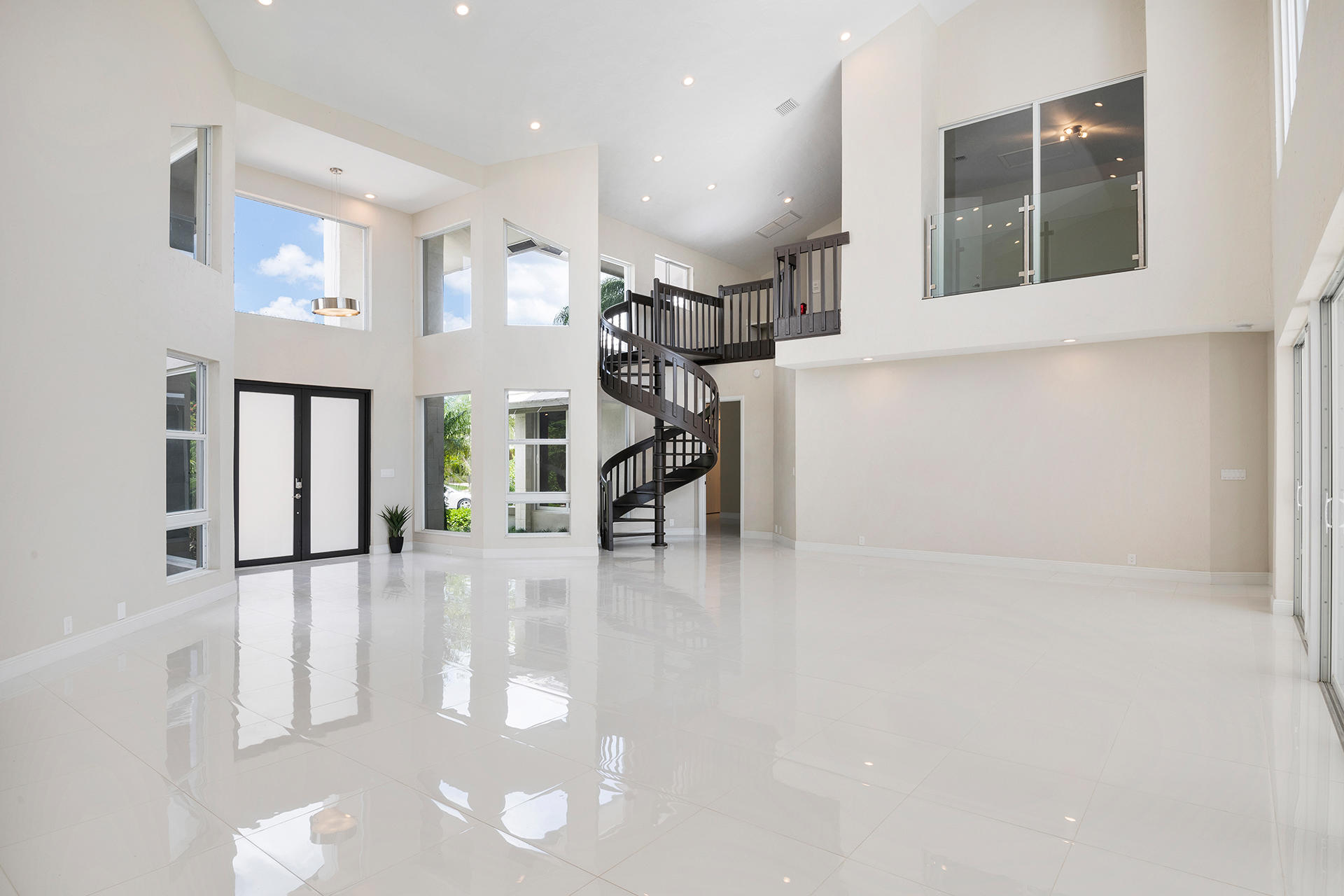 17199 Shaddock Lane Boca Raton, FL 33487 - Photo 6 of 42 DSC_9251