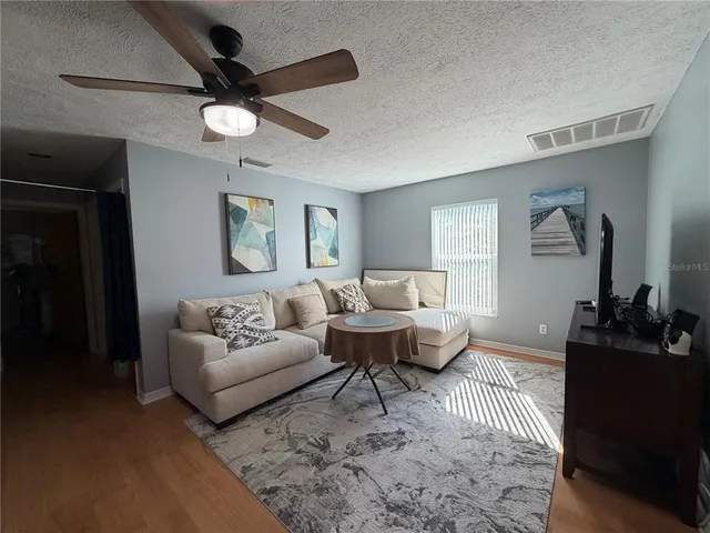 $440,000 | 18619 Yocam Avenue, Lutz, FL 33549