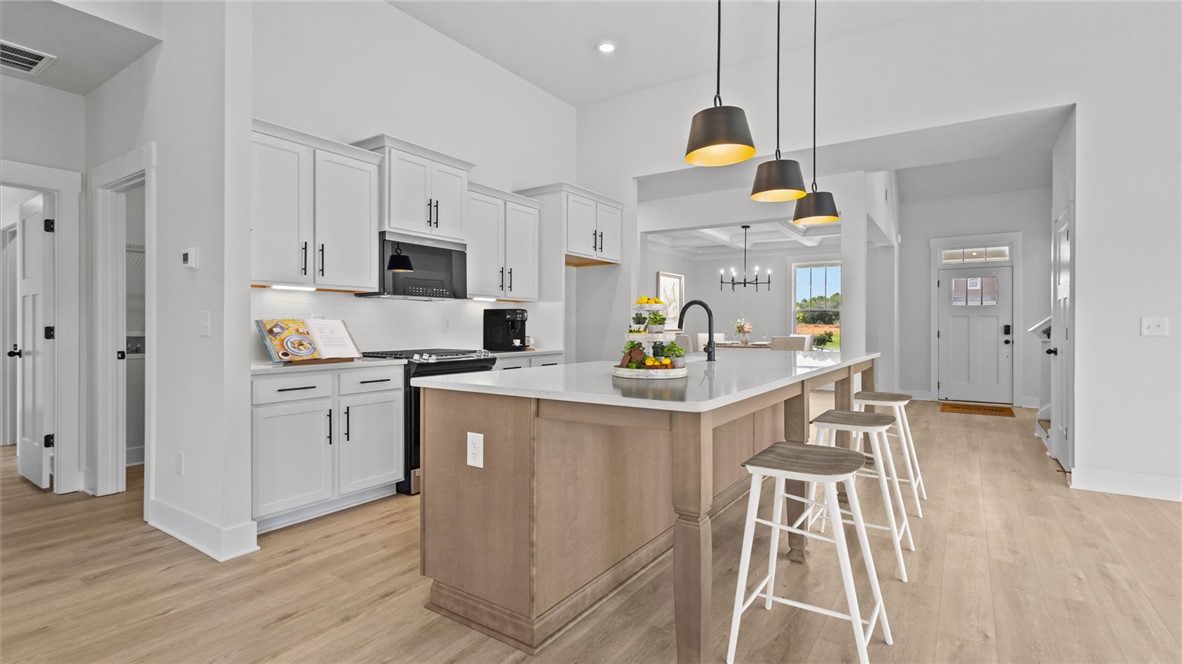 611 Wh Kay Lane Anderson, SC 29621 - Photo 14 of 47 Virtually Staged