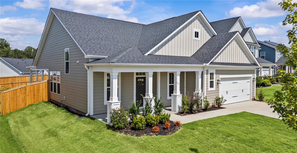 611 Wh Kay Lane Anderson, SC 29621 - Photo 2 of 47