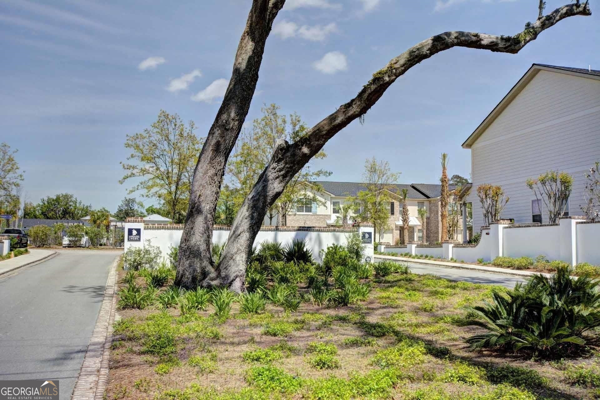 205 Mariners Circle St. Simons, GA 31522 - Photo 41 of 51 a view of outdoor space and yard