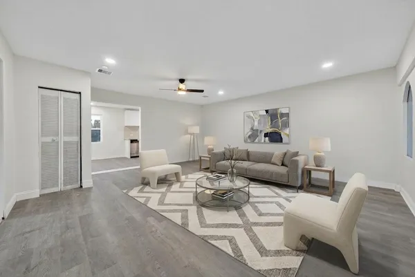 $247,900 | 4119 Ebbtide Drive, Houston, TX 77045