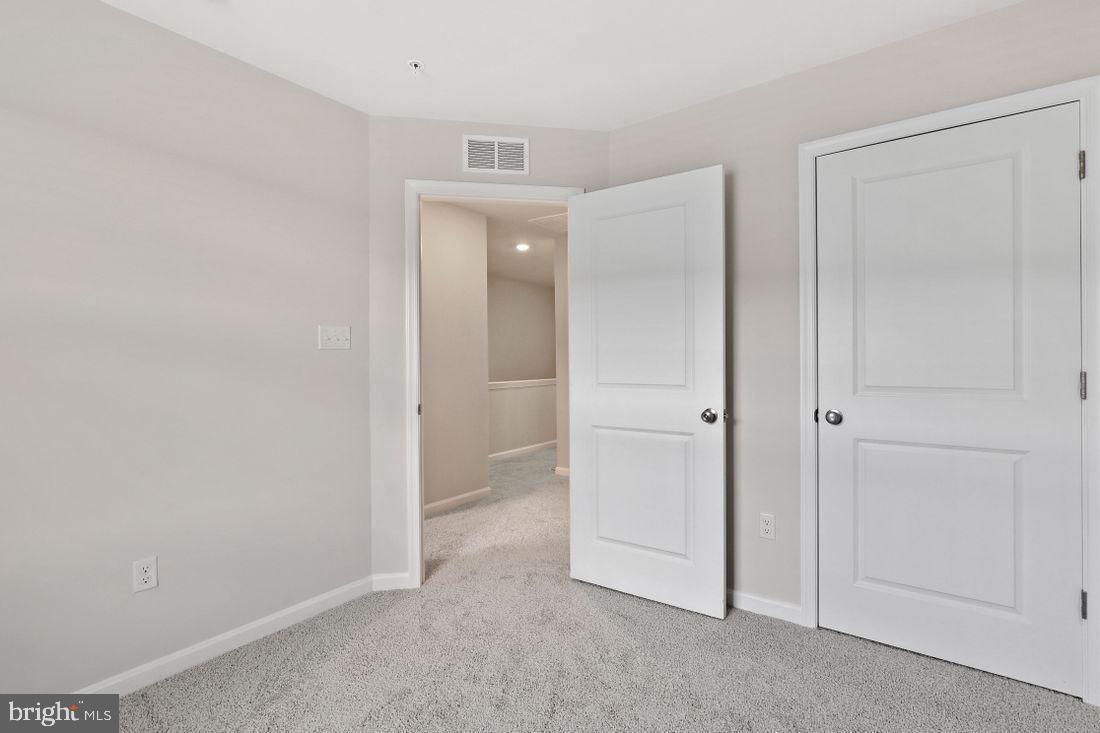 7116 Delegate Place Frederick, MD 21703 - Photo 17 of 40