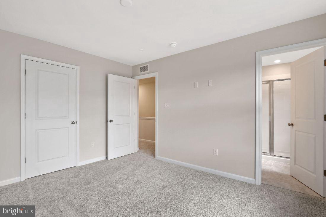 7116 Delegate Place Frederick, MD 21703 - Photo 9 of 40