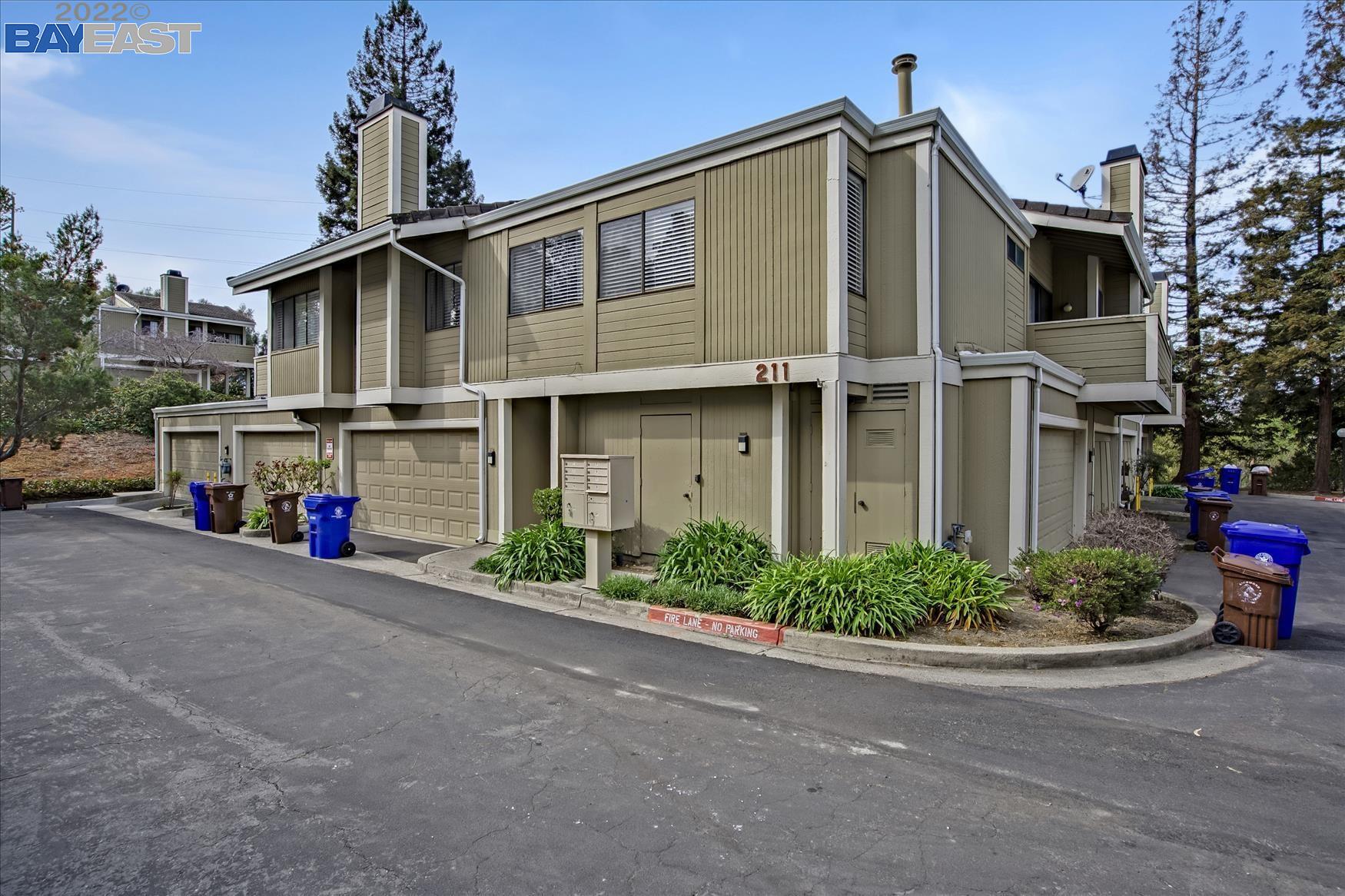 211 Apollo, Unit 4 Hercules, CA 94547 - Photo 1 of 1 Gallery Image 1