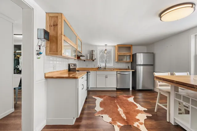 $330,000 | 27995 Benben Lane, Richland Center, WI 53581